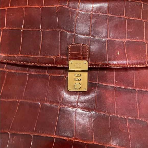Rare Valentino Vintage Alligator Style Briefcase - Picture 13 of 13